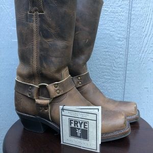 Frye 12r Harness Boots 8.5